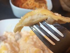 -马德里拉斯咯扎斯购物村