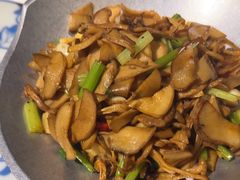 -卢大鲜鱼头捞饭(美利广场店)