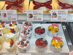 -花花卷卷·鲜食蛋糕(静安久光百货店)