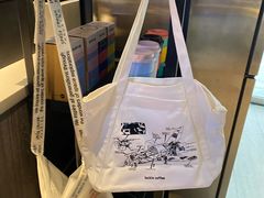 -瑞幸咖啡(三里屯SOHO-6号楼店)