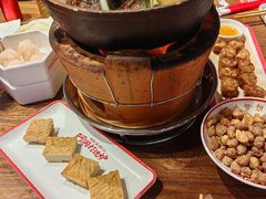 -阿润打边炉·鲜切鸡煲(华漕店)