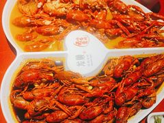 -龙巢盱眙龙虾·牛蛙·烧烤宵夜(八卦岭店)