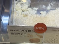 -VENCHI 闻绮(上海佛罗伦萨小镇店)