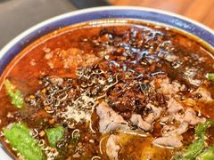 -云阿蛮云南生烫牛肉米线(奉贤路店)