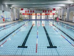 -梦翔龙湖滟澜山游泳俱乐部