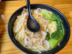 -勺子米线·云南传统小吃市集(四方街店)