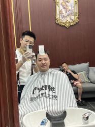 -绅仕門男士理发馆