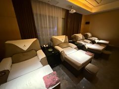 -金色印象·4K影院式足体养生(南滨印象店)