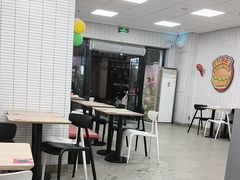 -华莱士·炸鸡汉堡(西中市店)