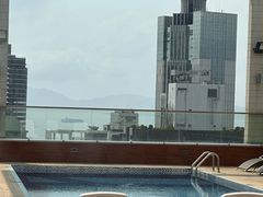 -香港华美达海景酒店