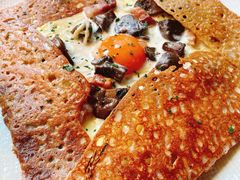 鸡蛋蘑菇熏肉荞麦可丽饼-RAC BAR(安福路店)