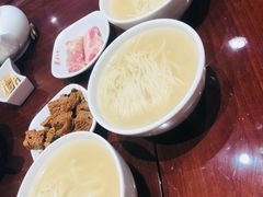 刀鱼汁面-老半斋(福州路店)