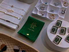 -LADY FAFA(巨鹿路陕西南路路口店)