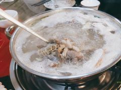 -老石黑山羊毛驴肉火锅(金凯广场店)