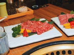 -炼火烤肉店