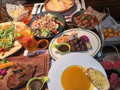 -凯撒城堡西餐厅(颐和国际店)