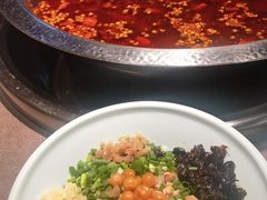 -有茗塘鲜鱼火锅(中和店)