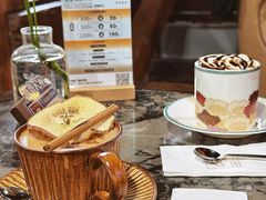 -良友书坊(安徽路店)