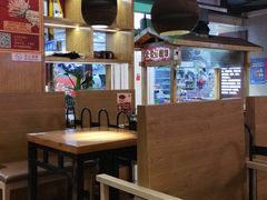 大堂-怪噜范·老贵阳街头名小吃(鸿通城店)