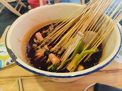 -拈签一笑黄牛肉辣卤串串