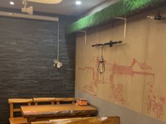 -万记麻辣烫国展总店