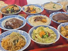 -蓝田九大碗民俗食府(蓝田店)