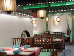 -荷塘秋月·本帮江浙菜(国权路店)