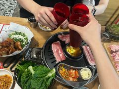 -江南猪肉商会无限续吃(弘大店)