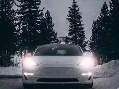 -TESLA 特斯拉(上海太古汇体验店)