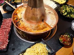 -果松木炭酸菜铜火锅·外婆参鸡汤