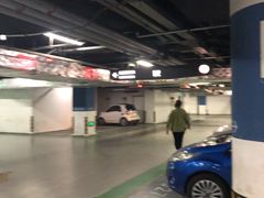 -凯德Mall新都心-停车场
