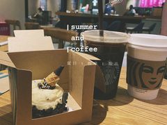 -星巴克臻选(上海中环广场2F店)