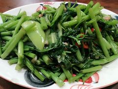 -Dang restaurant (patong phuket)