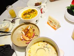 -醉辉皇上海之巅(上海中心大厦店)