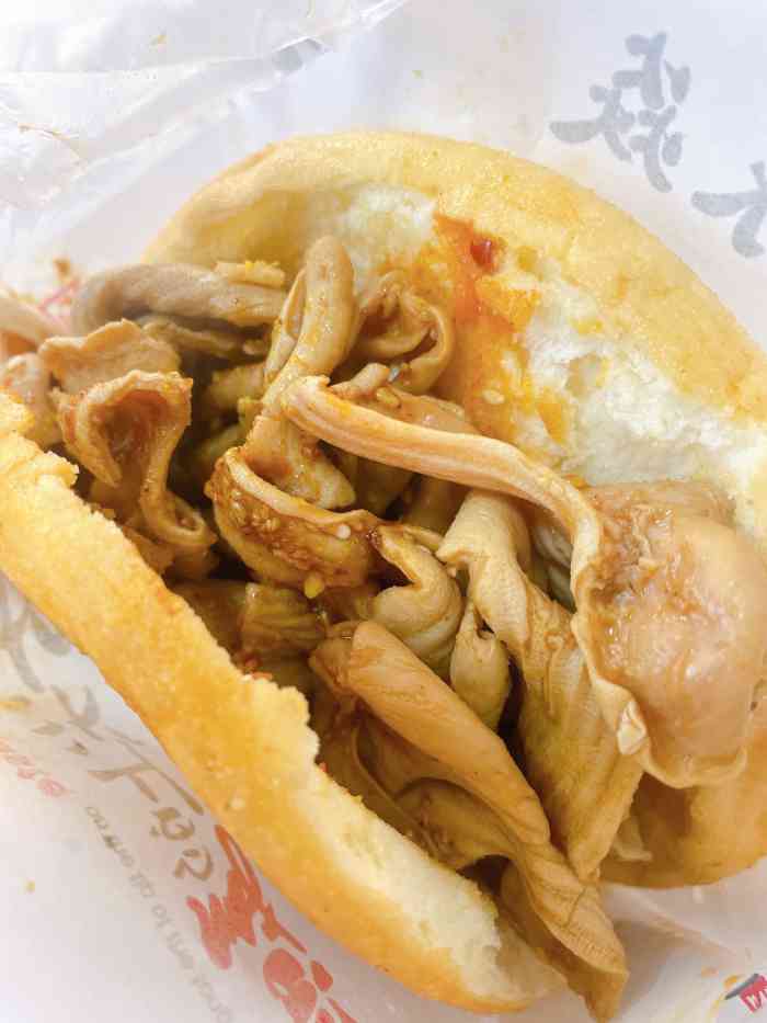 鸭肚卷饼-"因为对西市场熟悉,所以位置好找,因为点评.