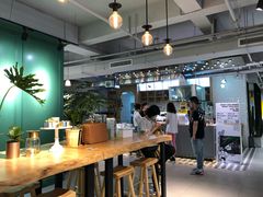 -F+轻食健身赋能空间(中华北路国贸商场店)