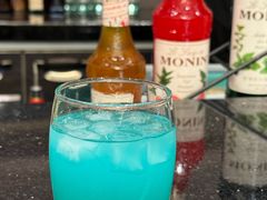 -东方红海鲜百汇(国际大厦店)