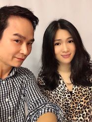 -天下皇剪新潇洒美容美发