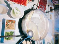 -花田煮鲜牛肉火锅(钟楼众汇店)