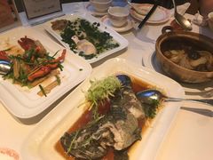 -凤城礼记鱼翅海鲜酒家(百老汇店)