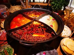 -白乐天毛肚火锅馆(解放碑店)