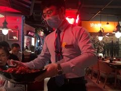 -沪小胖小龙虾(淮海中路旗舰店)