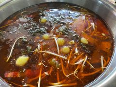 -周良天山牛杂城(天山路总店)