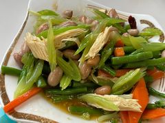 -西北朗益和穆斯林餐厅