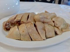 白切走地鸡-三和烧腊酒家