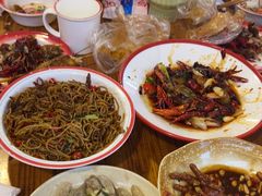 -冶建镜子·老南昌大排档·江西虾王(总店)