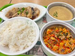 -老乡鸡(亳州路天庆大厦店)