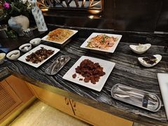 -上海齐鲁万怡大酒店·辣椒屋咖啡厅