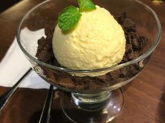 -拉亚汉堡经典餐厅(商城路店)