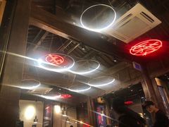 大堂-热火朝天鲜切牛肉火锅(南强街巷店)